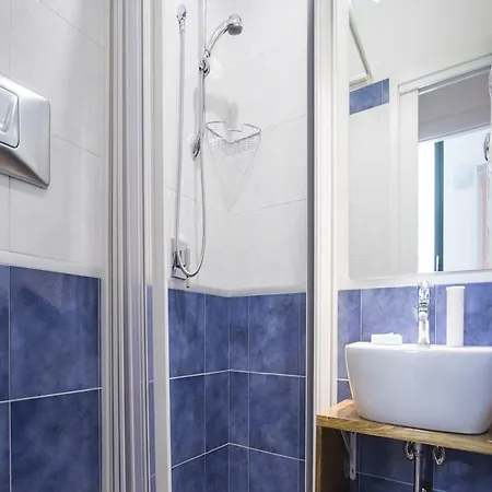 Trapani Home 게스트하우스 4*