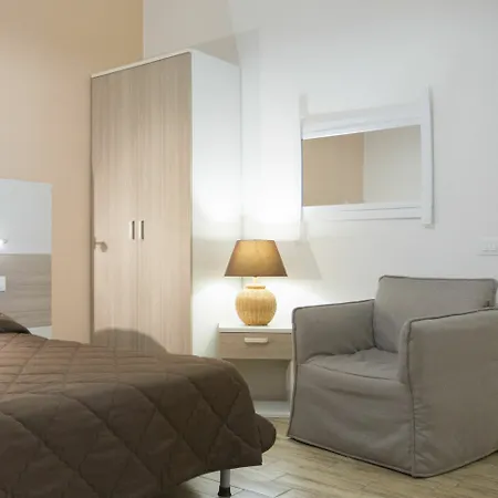 Trapani Home 게스트하우스 4*