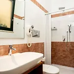 Trapani Home Pensionat 4*