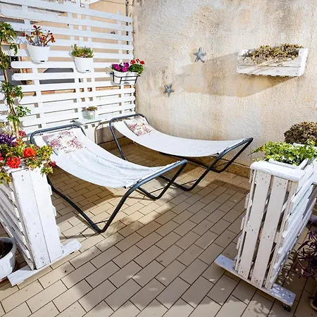 Trapani Home Guest house