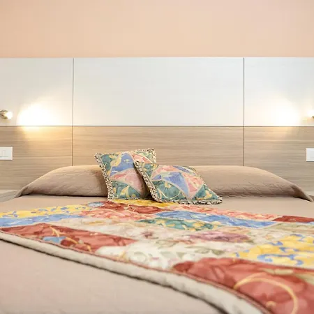 Trapani Home Πανσιόν 4*