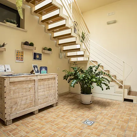 Pensión Trapani Home 4*